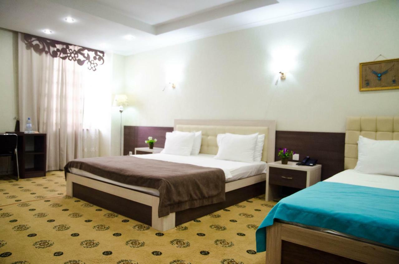 Luxury House Hotel Shymkent Exterior photo